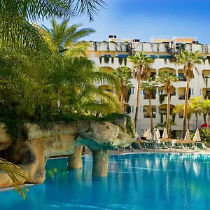 Guadalpin Residences Апартаменты